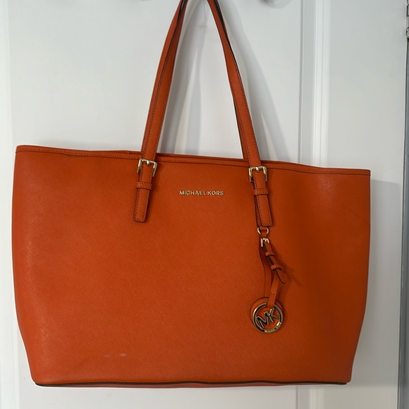 Michael Kors laptop summer bag - Picture 1 of 6